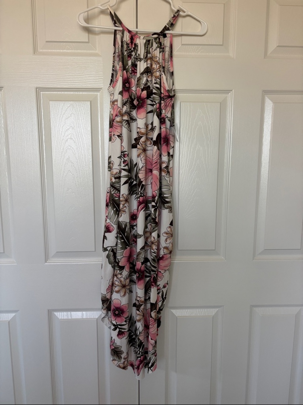 Floral Halter Midi Dress in White and Pink